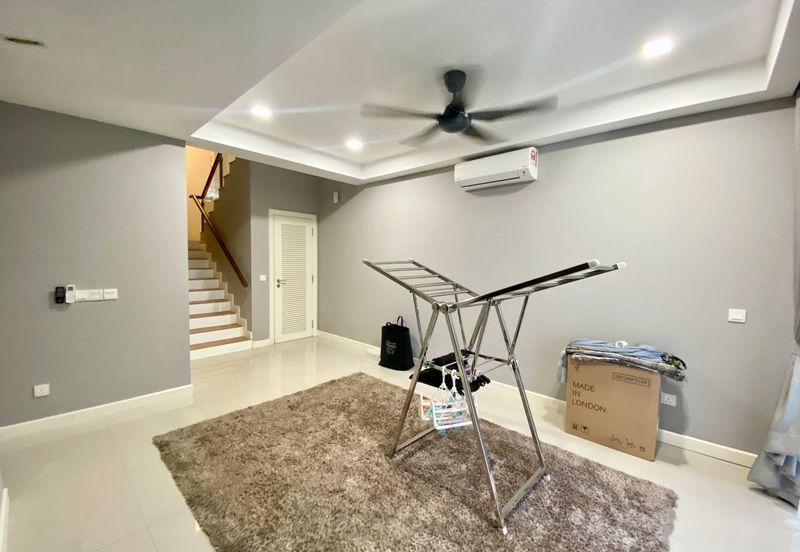 Symphony Hills Mozart