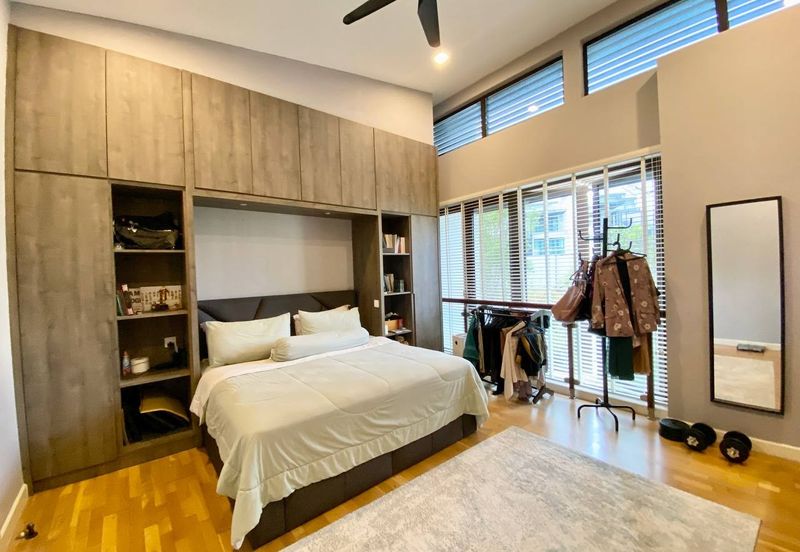 Symphony Hills Mozart