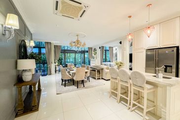 Mirage By The Lake @ Perdana Lakeview West