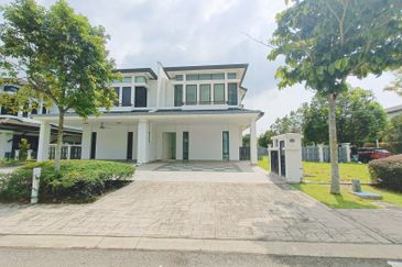 Tenderfields @ Eco Majestic