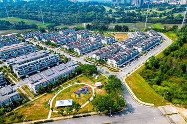 Double Storey Corner Lot Terrace Murraya Presint 12 Putrajaya 