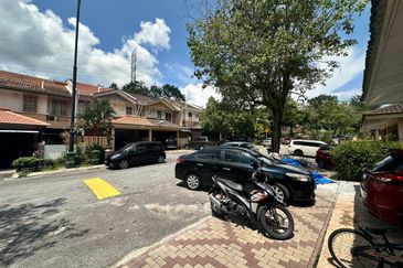 CHEAPEST🔥 Double Storey Terrace Precint 11 Putrajaya