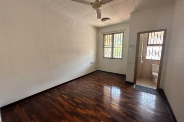 CHEAPEST🔥 Double Storey Terrace Precint 11 Putrajaya