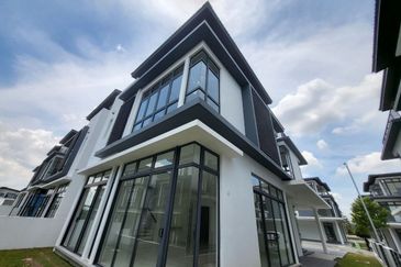 Senna Residence Presint 12