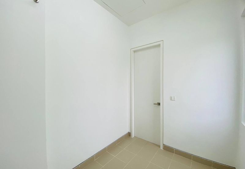 Duta Villa, Presint 14