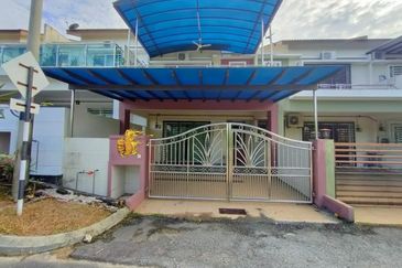 TAMAN NUSA INTAN TERES 2 TINGKAT,seNaWanG