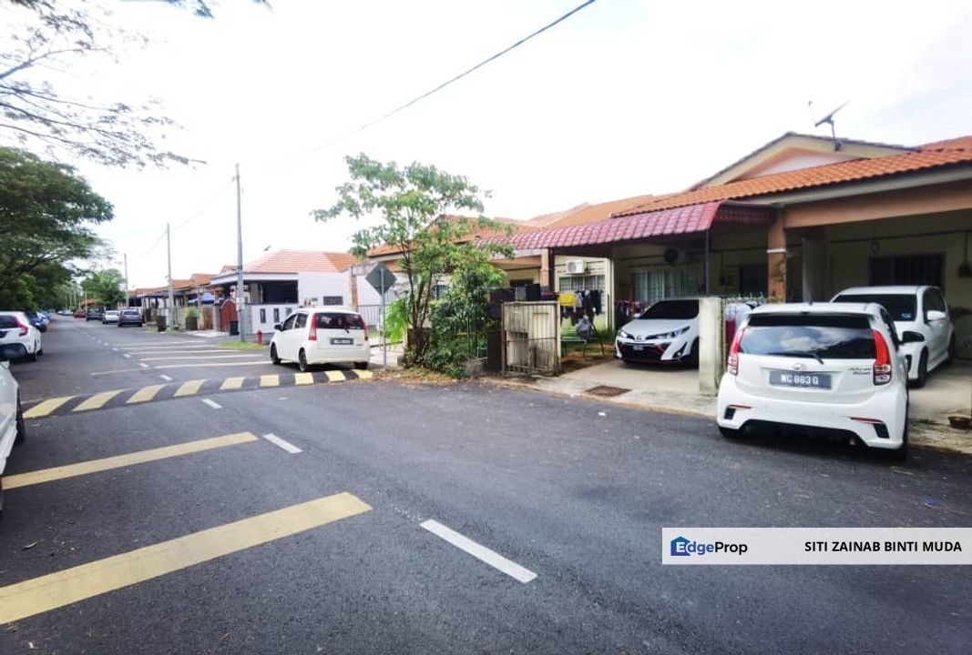 TeReS seTiNgKaT TaMan LangaT MuRni,SepanG, Selangor, Dengkil