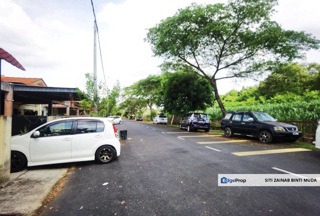 TeReS seTiNgKaT TaMan LangaT MuRni,SepanG, Selangor, Dengkil