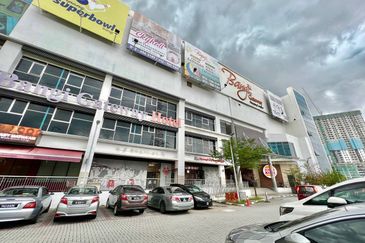 ShoP OffiCe CorNer Lot 3 StoreY BanGi GatewaY @BBB