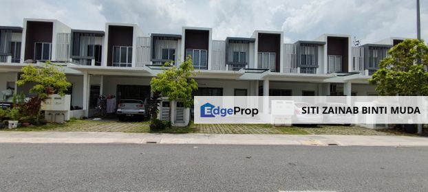 FaCIng OpEn CAsaVieW CyberSouth, DengKIL,CyberjaYA, Selangor, Cyberjaya