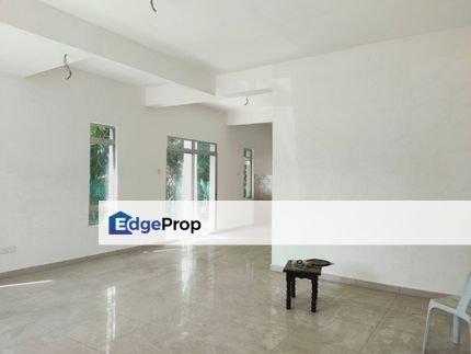 Double Storey End Lot Taman Indah Banting, Selangor, Banting