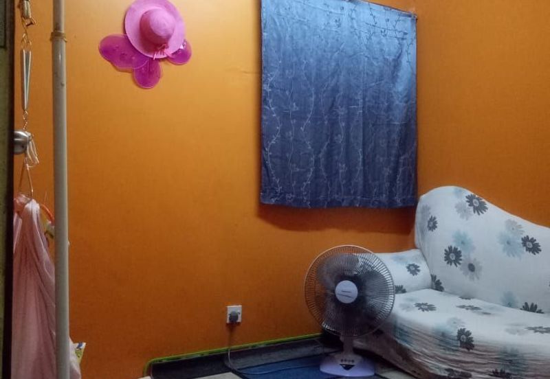 Apartment Dahlia Taman Bunga Raya 