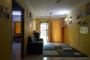 Apartment Dahlia Taman Bunga Raya 