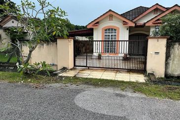 Single Storey Bungalow In Sepang Putra