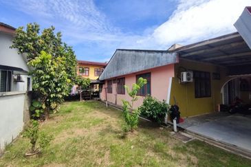 Semi D Mukim Pintu Gang,Kota Bharu for SaLE