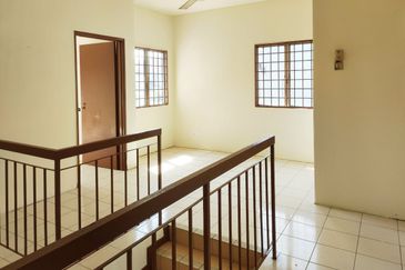 Endlot Taman Pelangi Rawang for Sale