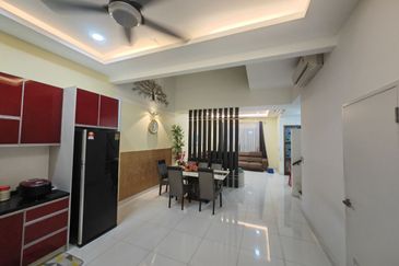 Parkfield Residences, Tropicana Heights