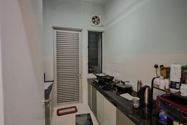 Parkfield Residences, Tropicana Heights