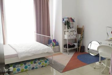 Tresna Double Storey House Saujana Perdana 4 SALE