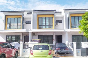 Tresna Double Storey House Saujana Perdana 4 SALE