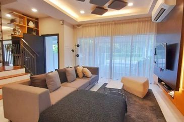 New House Double Srorey in Senawang, Seremban