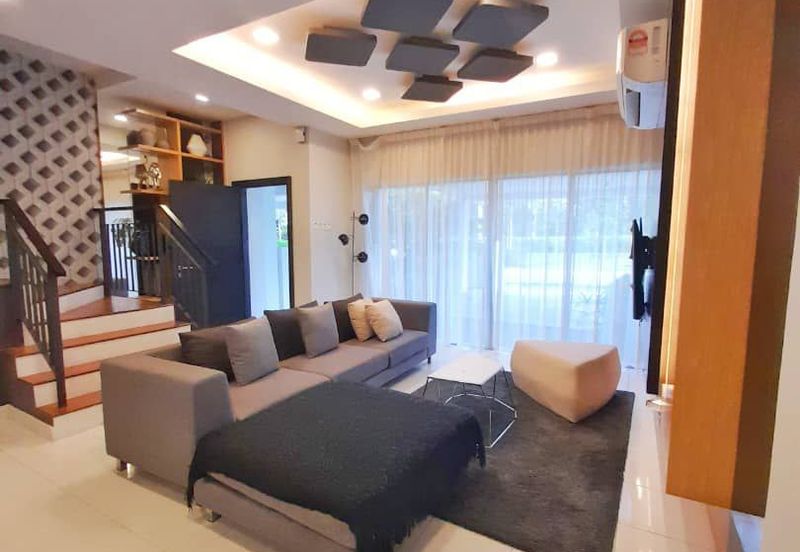 New House Double Srorey in Senawang, Seremban