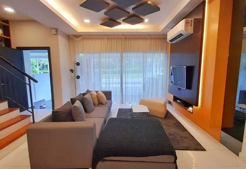 New House Double Srorey in Senawang, Seremban