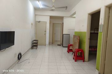 Shop Apartment Taman Tenaga, Hentian Kajang,UKM 