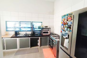 Single Storey Bungalow Taman Kerubong 1 for Sale