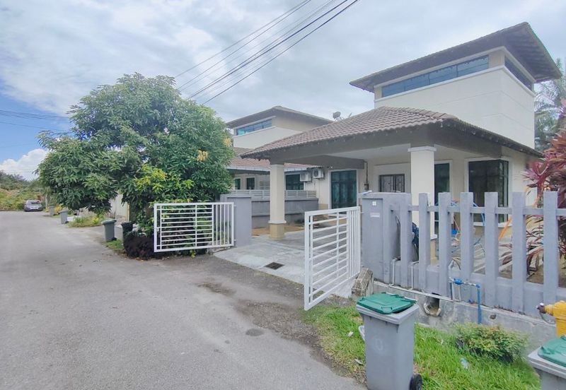 Single Storey Bungalow Taman Kerubong 1 for Sale