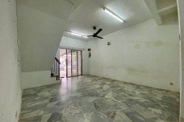 2 Storey House Sri Gombak Fasa 8