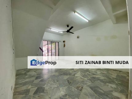 2 Storey House Sri Gombak Fasa 8, Selangor, Gombak
