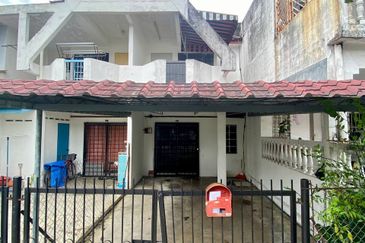 2 Storey House Sri Gombak Fasa 8