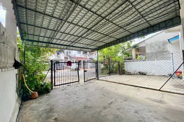 2 Storey House Sri Gombak Fasa 8