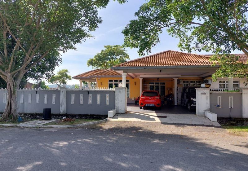 Taman Desa Cempaka 3