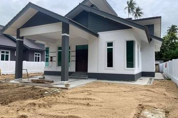 1 Storey Bungalow @ Kg Chicha Kubang Kerian 4 Sale