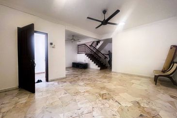 2 Storey House Taman Lestari Perdana,Sri Kembangan
