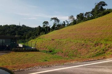 Hot location💗Tanah Malay Rezab, 3.72 Ekar di Sg Merab, Bangi 