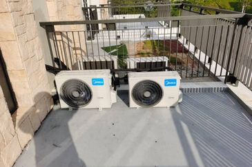 Monet Springtime @ Sunsuria City