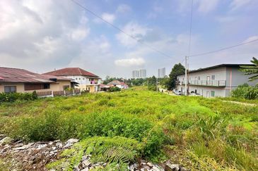 Kampung Sungai Ramal Dalam tanah lot for sale