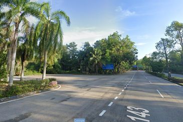 Ayer Keroh Commercial Centre