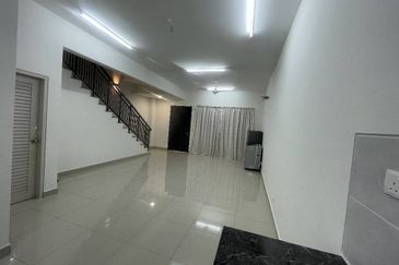 Laman Mawar @ Kota Seriemas