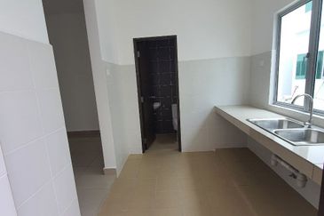 Taman Jenderam Sutera