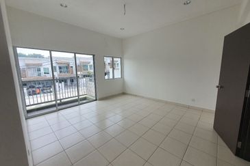 Taman Jenderam Sutera