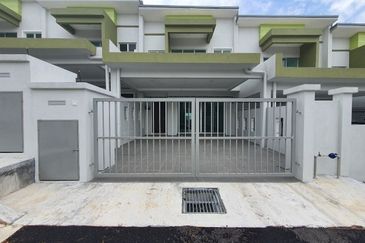 Taman Jenderam Sutera