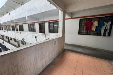 Pangsapuri Baiduri, Bandar Tasik Kesuma