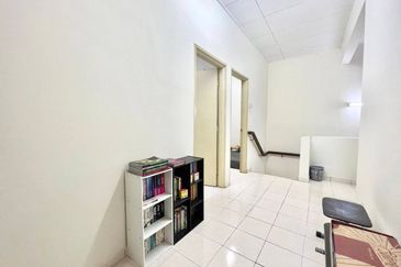 Booking 1K 💗Double Storey Terrace, Seksyen 3 @ Bangi