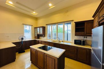 Avillion Admiral Cove