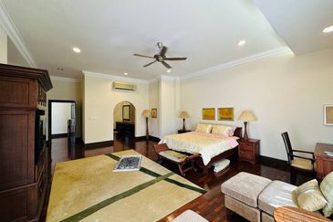 Avillion Admiral Cove