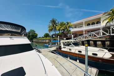 Avillion Admiral Cove